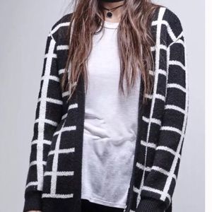 Gypsy Warrior Black & White Sweater Cardigan M/L